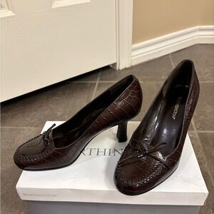 Worthington Dark Brown Croc-Embossed Leather Heels with Knot Detail